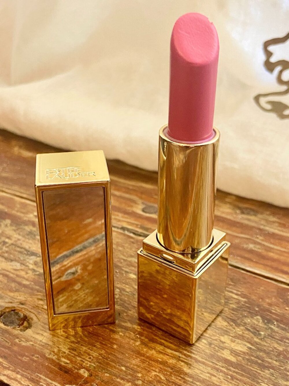 Estee Lauder Pure Color Envy Lipstick 220 Powerful 3.5g Mirror Case